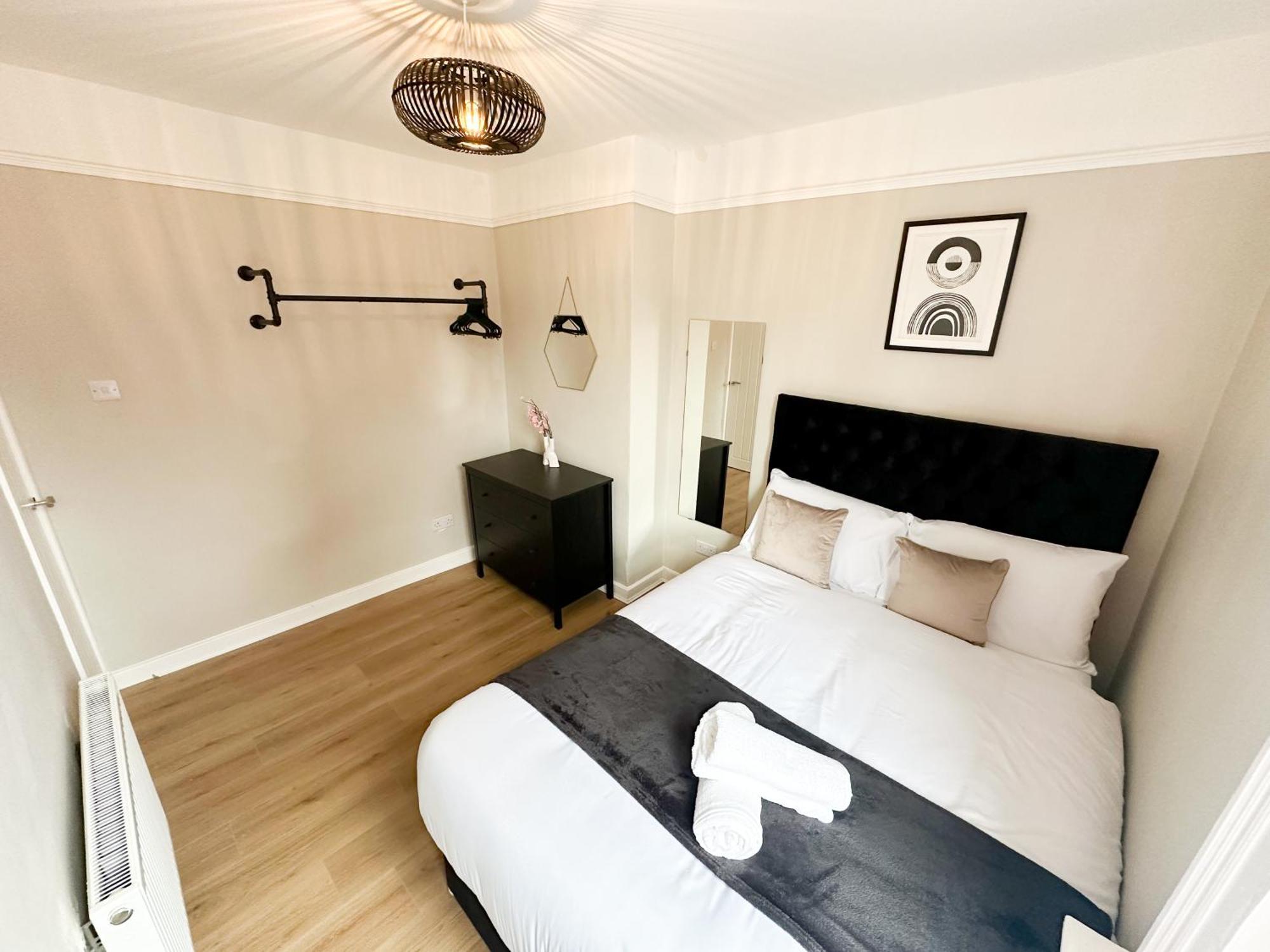 2 Bedroom House 10 Mins To City Centre & Albert Dock リヴァプール エクステリア 写真