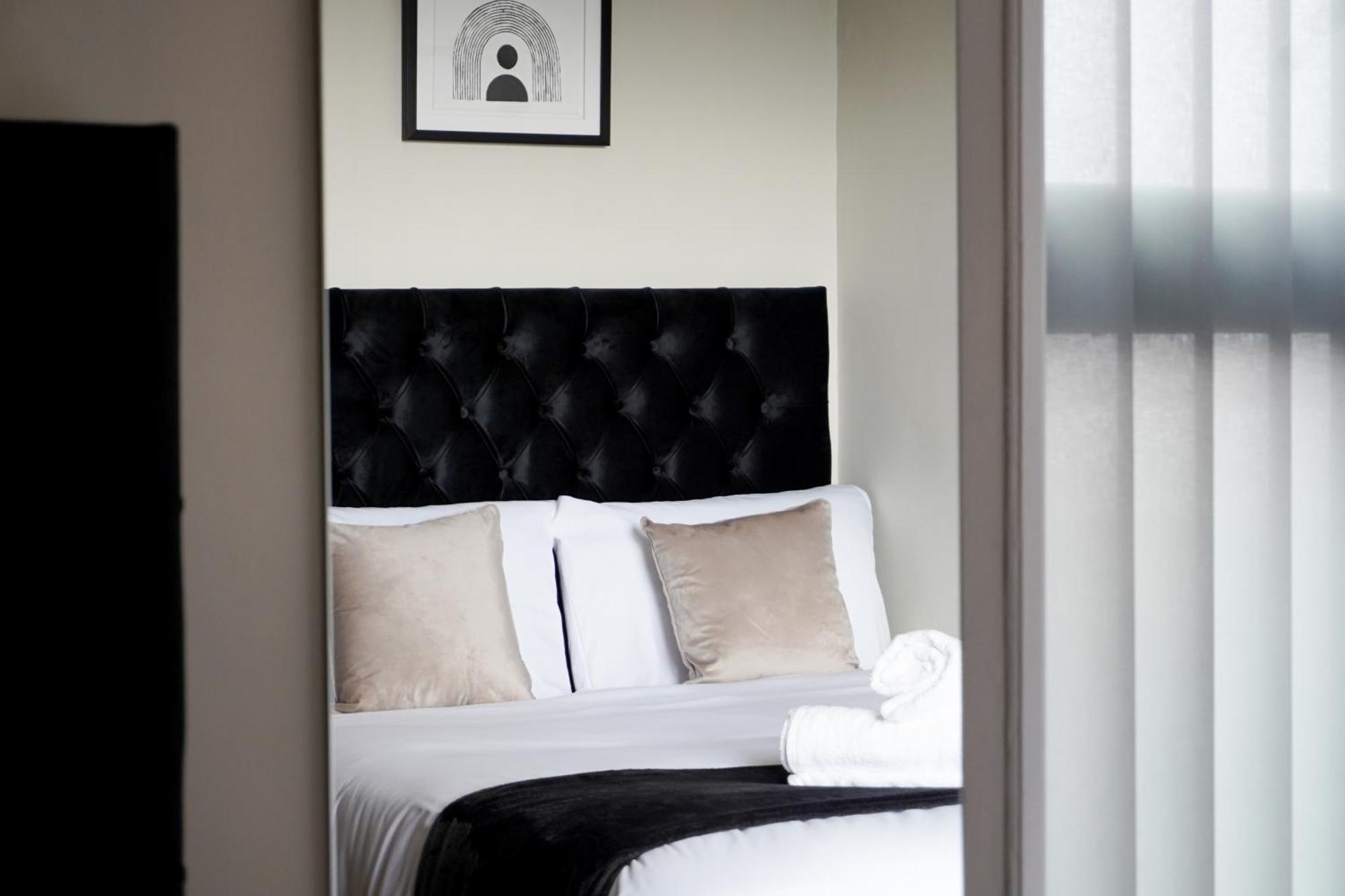 2 Bedroom House 10 Mins To City Centre & Albert Dock リヴァプール エクステリア 写真