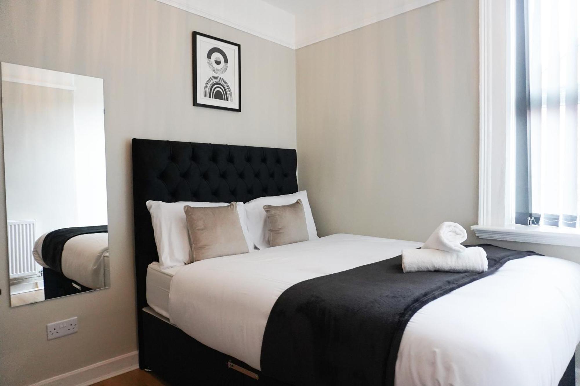 2 Bedroom House 10 Mins To City Centre & Albert Dock リヴァプール エクステリア 写真
